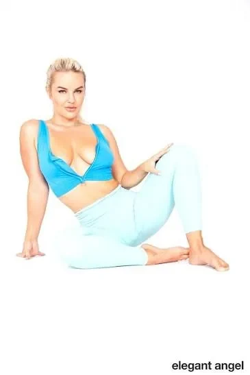 Slimthick Vic Yoga Pants poster